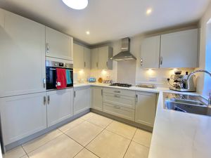 Kitchen/Diner- click for photo gallery